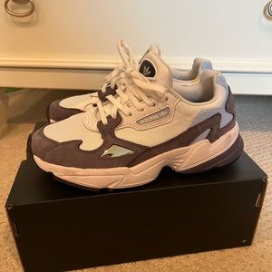 Women’s size 6 Adidas sneakers